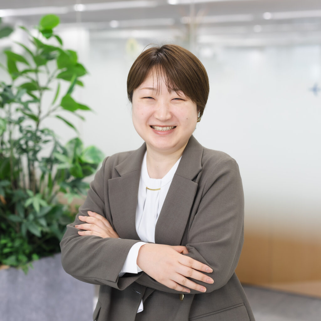 Ayumi.M